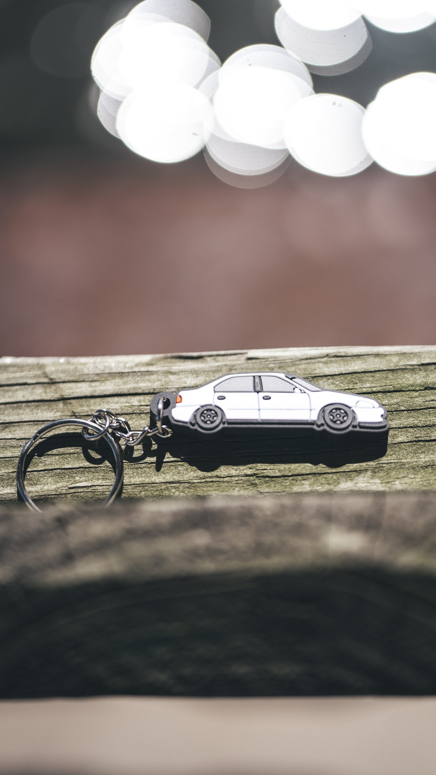 EK Sedan Keychain image 0